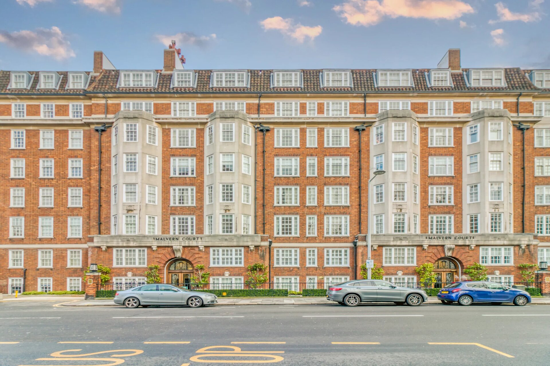 Exterior Photographers London, London Exterior Photographers, Exterior Photography, London Exterior Photography, bluesky Exterior Photographers , blue sky Exterior Photographers , blue skies Exterior Photographers