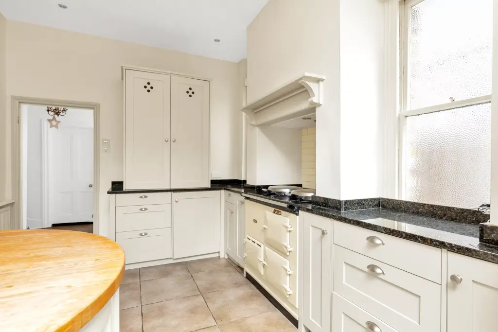 interior photographer, property photographer, Twickenham photographer, property photographer in Twickenham, interior photographers in Twickenham, property photographers in TW9, houses and properties, housesandproperties