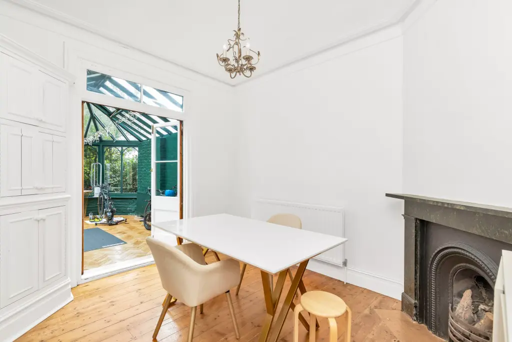 interior photographer, property photographer, Twickenham photographer, property photographer in Twickenham, interior photographers in Twickenham, property photographers in TW9, houses and properties, housesandproperties