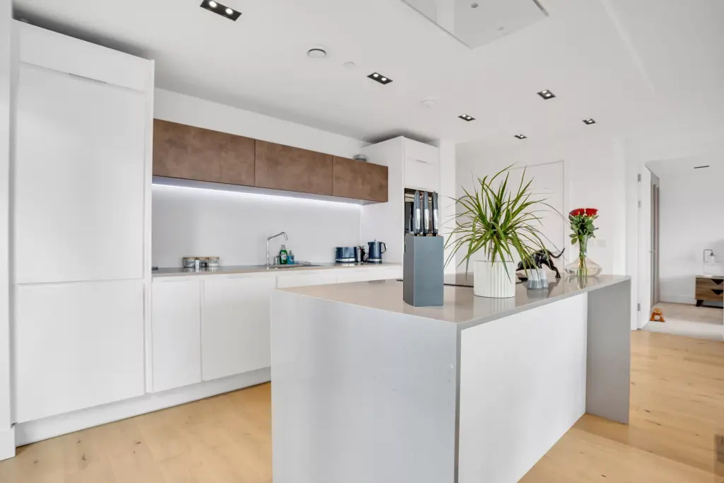 Property photography Nine Elms, Property photography sw8, interior photography Nine Elms, interior photography Sw8, airbnb photography Nine Elms, airbnb photography Sw8, property photography, property photographer