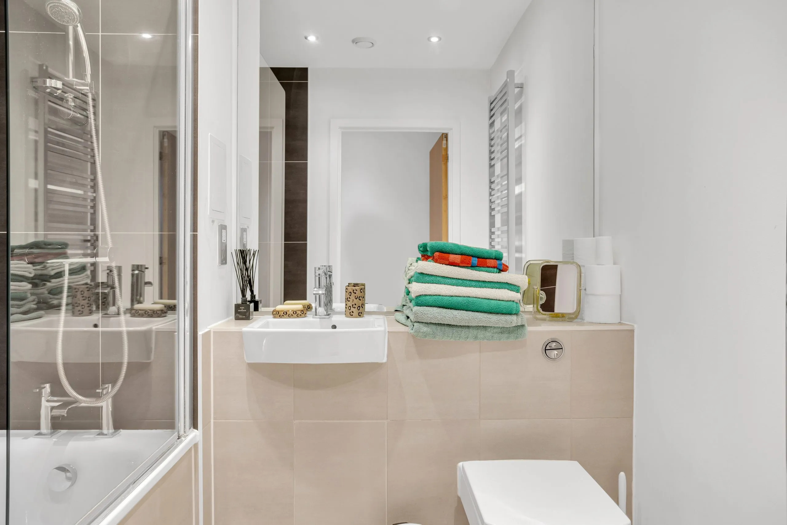 Airbnb photographer, property photographer, Airbnb photographer London, property photographer London, property photography, London property photographer, property photography London, real estate photography London, Airbnb photography, professional property photography