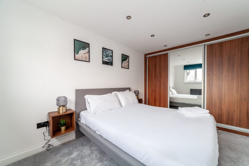 Airbnb Photographer near E16, Canary Wharf Airbnb Photographer, property photographer E16, Property photography near E16