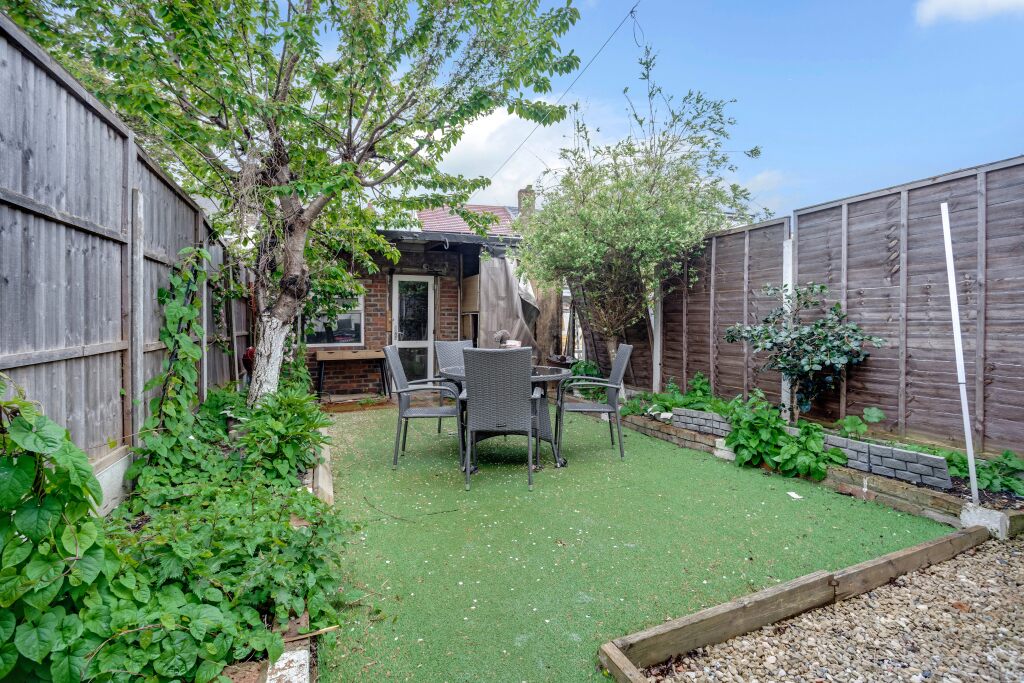 House Photographer in Tottenham, Property Photography N17