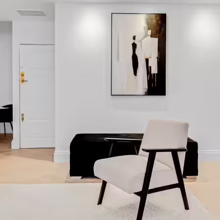 Female Property Photographer , Female Airbnb Photographer