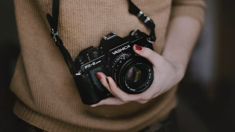 Female Property Photographer | Female Airbnb Photographer