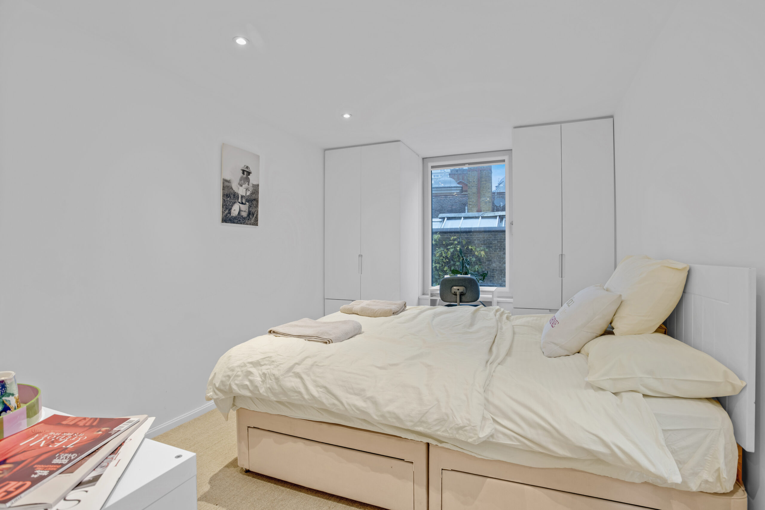 Airbnb property photography Shuttleworth Road, London rental photography, two-bedroom rental photography London, property photographer SW11