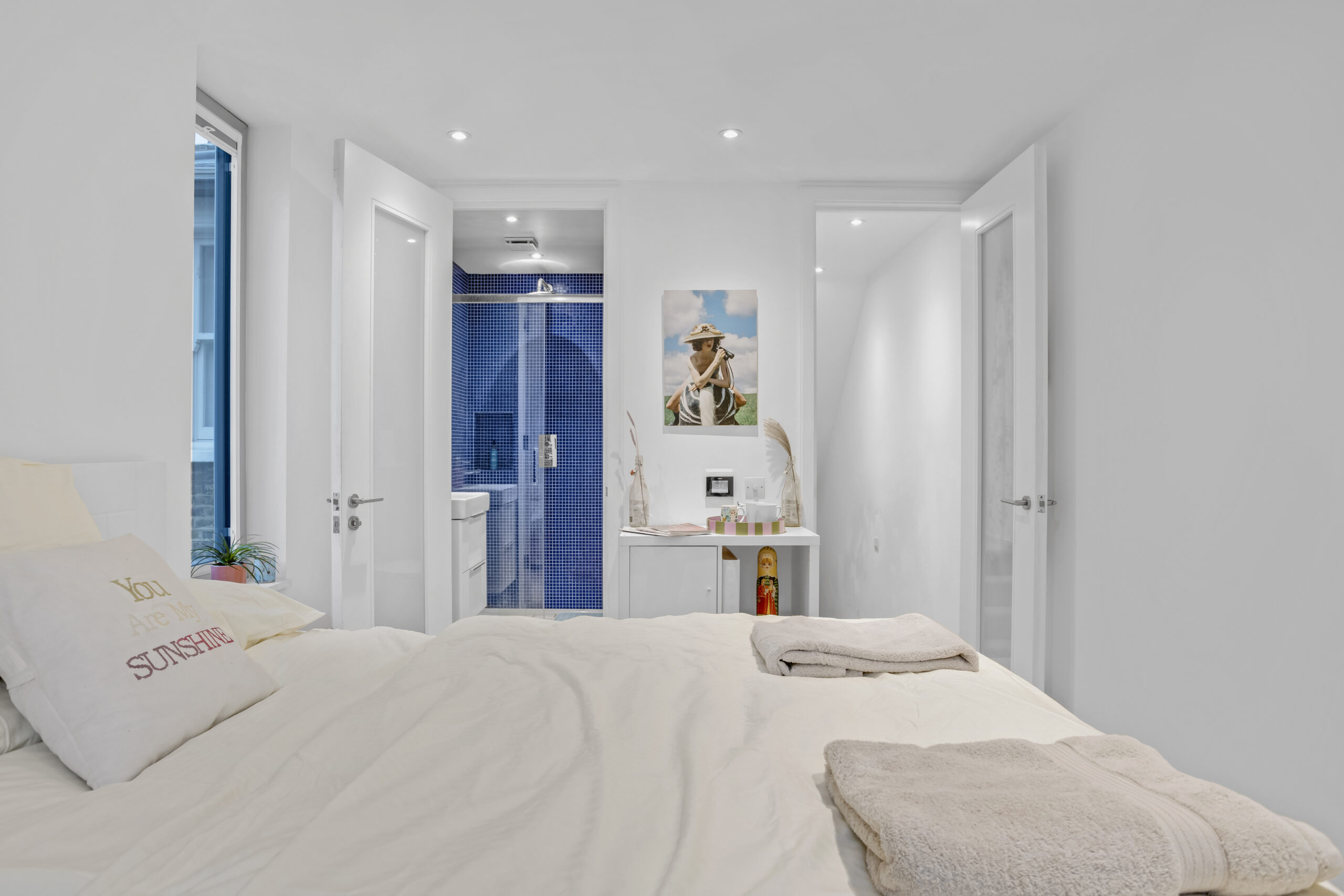 Airbnb property photography Shuttleworth Road, London rental photography, two-bedroom rental photography London, property photographer SW11