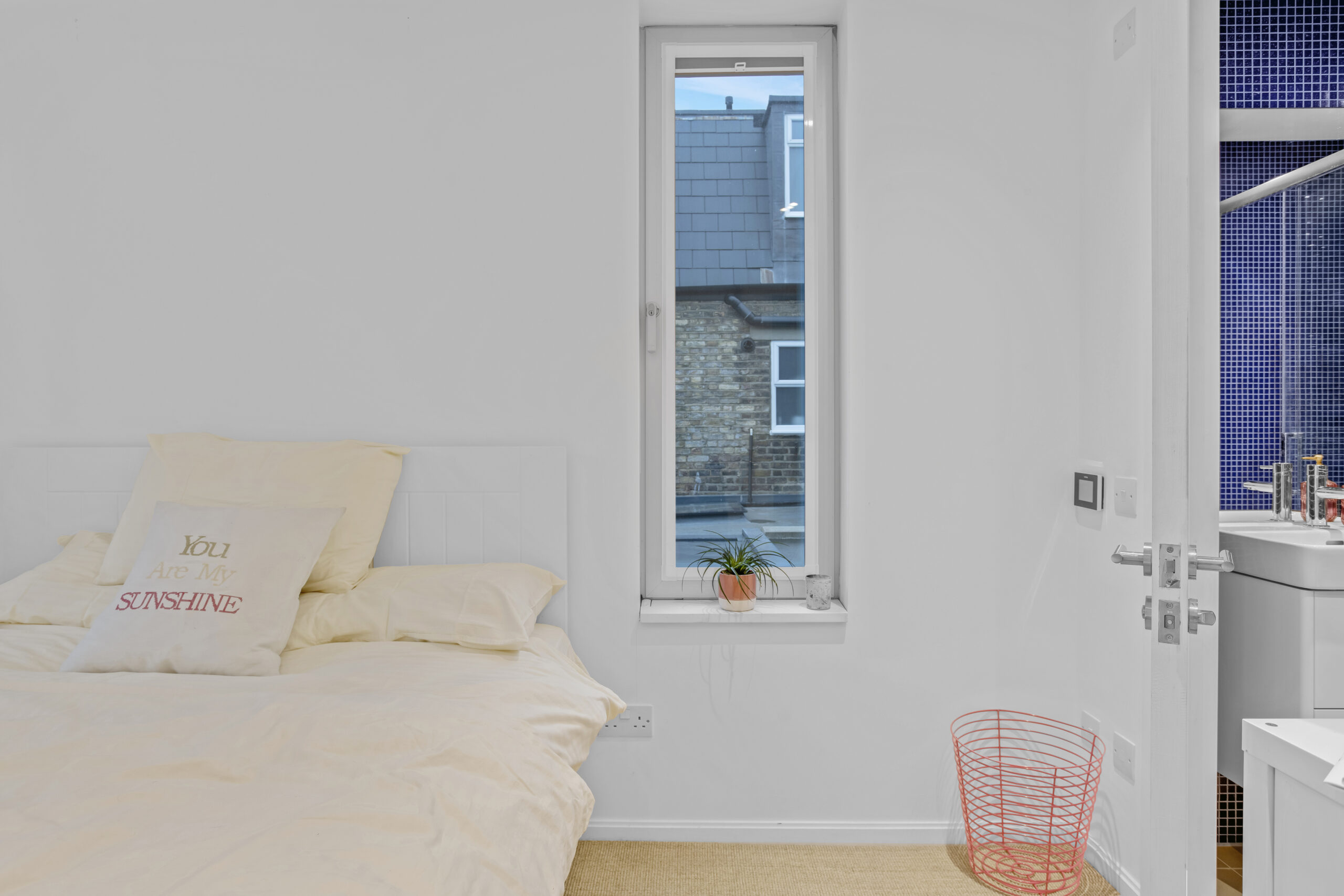 London flat photography, tenant accommodation photography, Airbnb listing photography Battersea, rental home photography London, real estate photography Shuttleworth Road