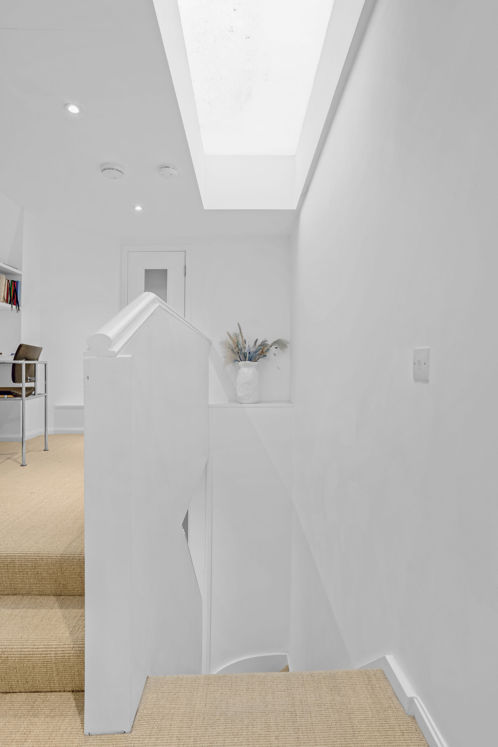 London flat photography, tenant accommodation photography, Airbnb listing photography Battersea, rental home photography London, real estate photography Shuttleworth Road