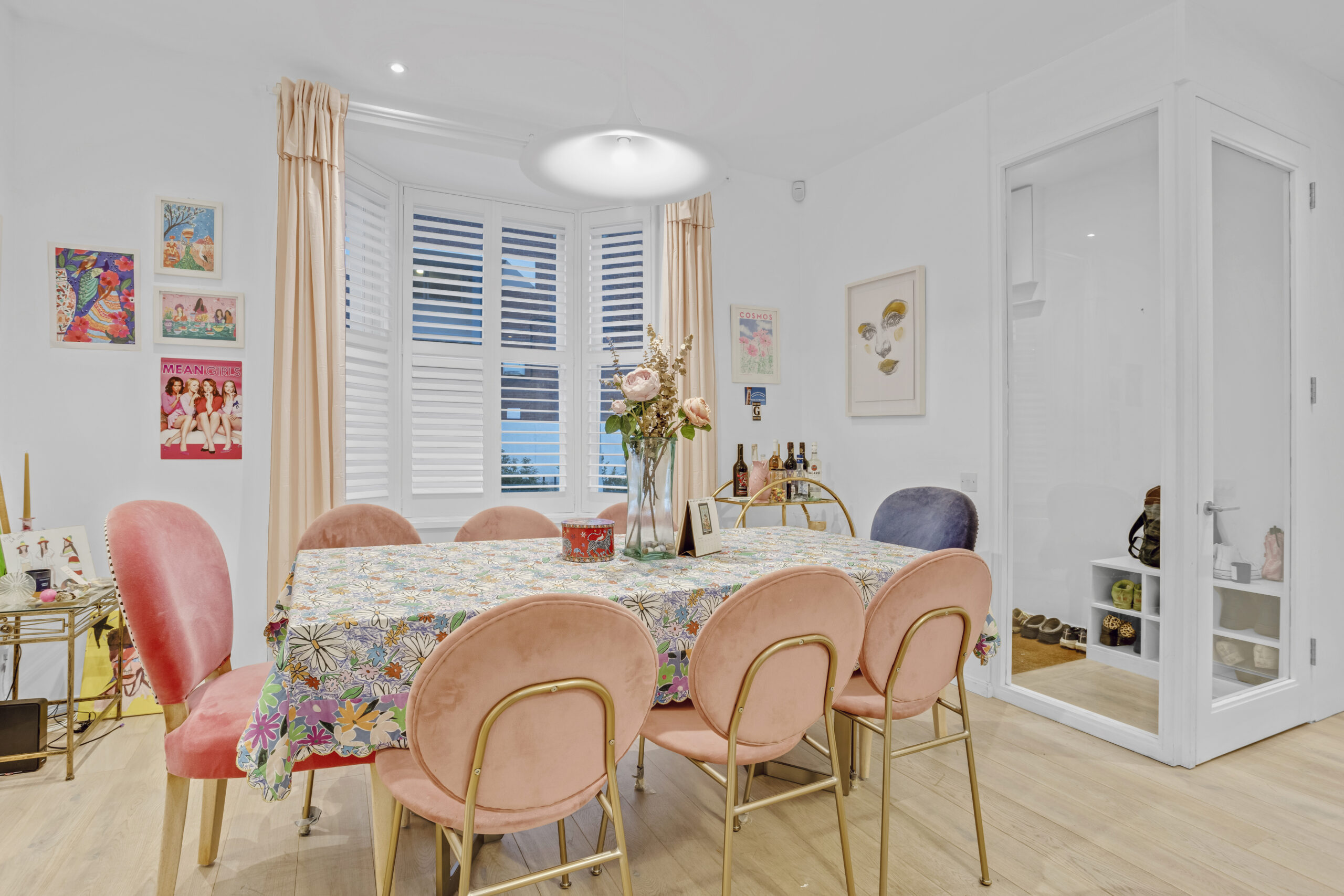 London flat photography, tenant accommodation photography, Airbnb listing photography Battersea, rental home photography London, real estate photography Shuttleworth Road