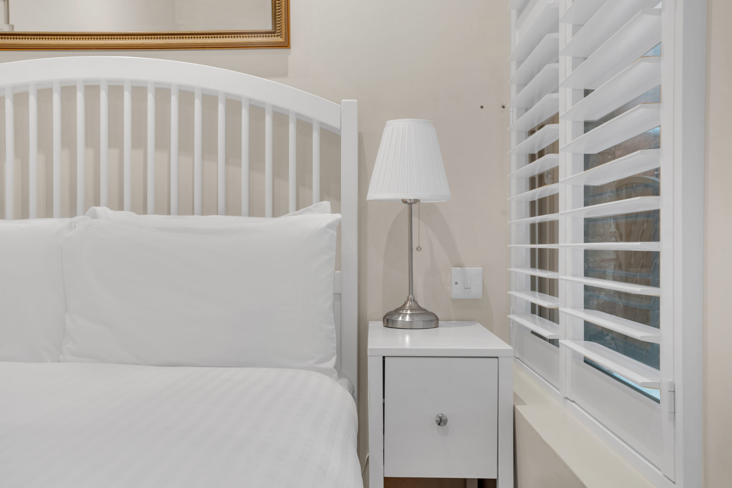 Willesden Green airbnb photography