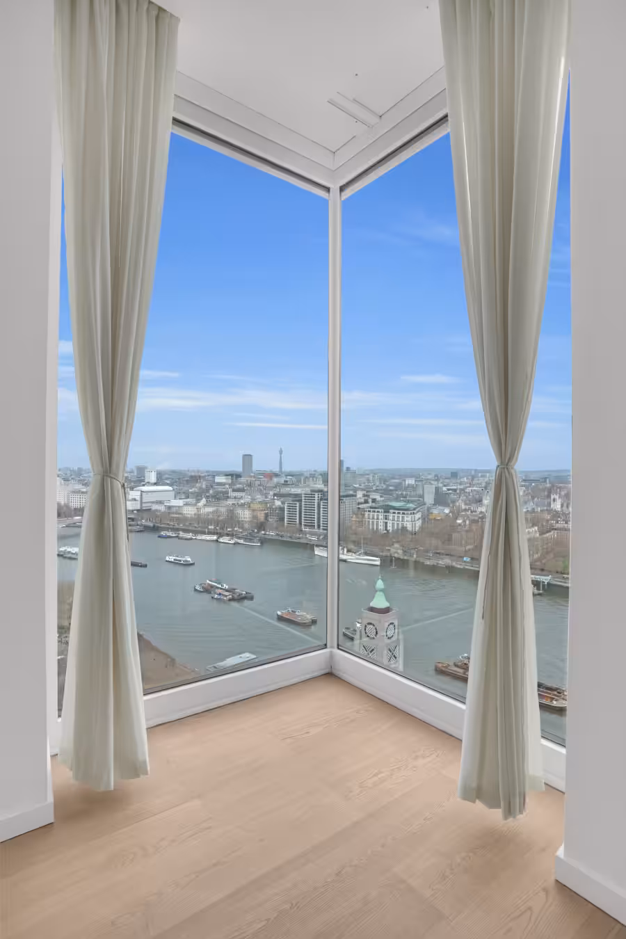 real estate photography South Bank London