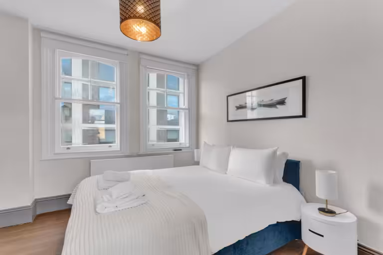 Upper Berkeley Street house photography, Airbnb rental photography W1H, professional photos for landlords Marble Arch