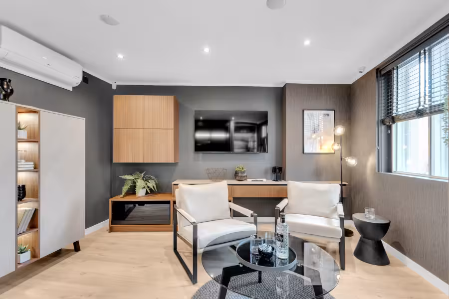 creative kitchen photography, high-end showroom photography, real estate kitchen photography,