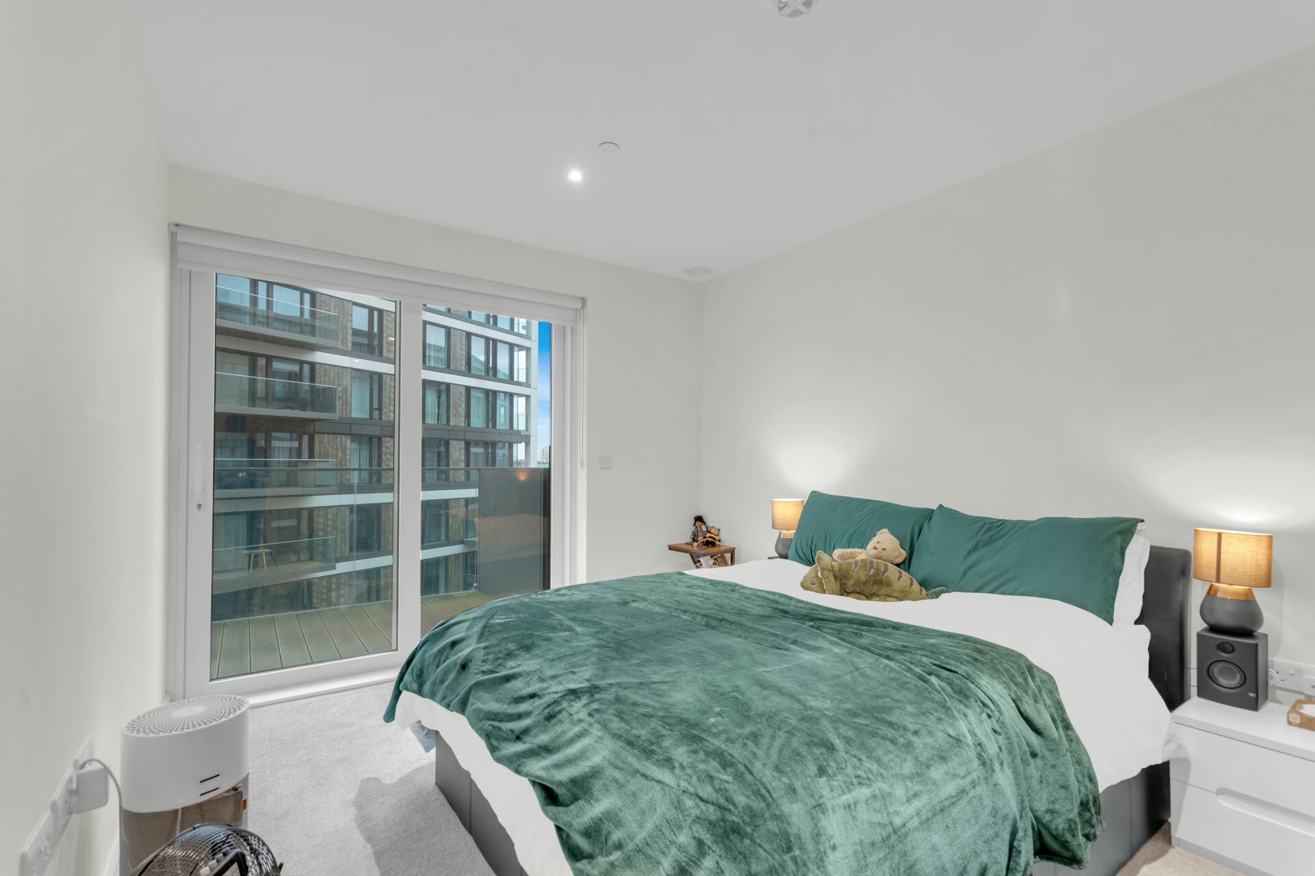 Airbnb listing photos, rental home photography