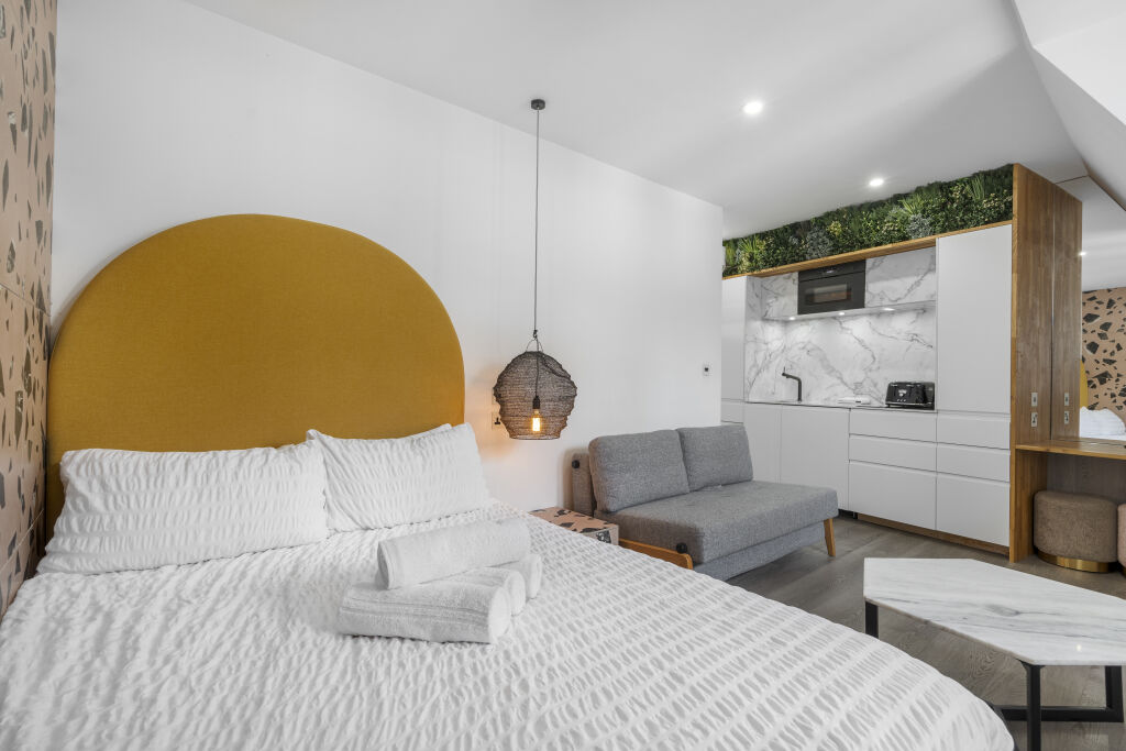 professional landlord imaging Liverpool Street