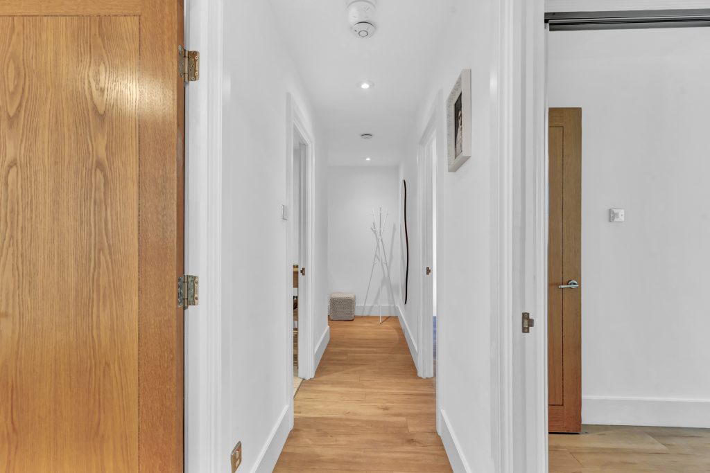 London riverside apartment photography