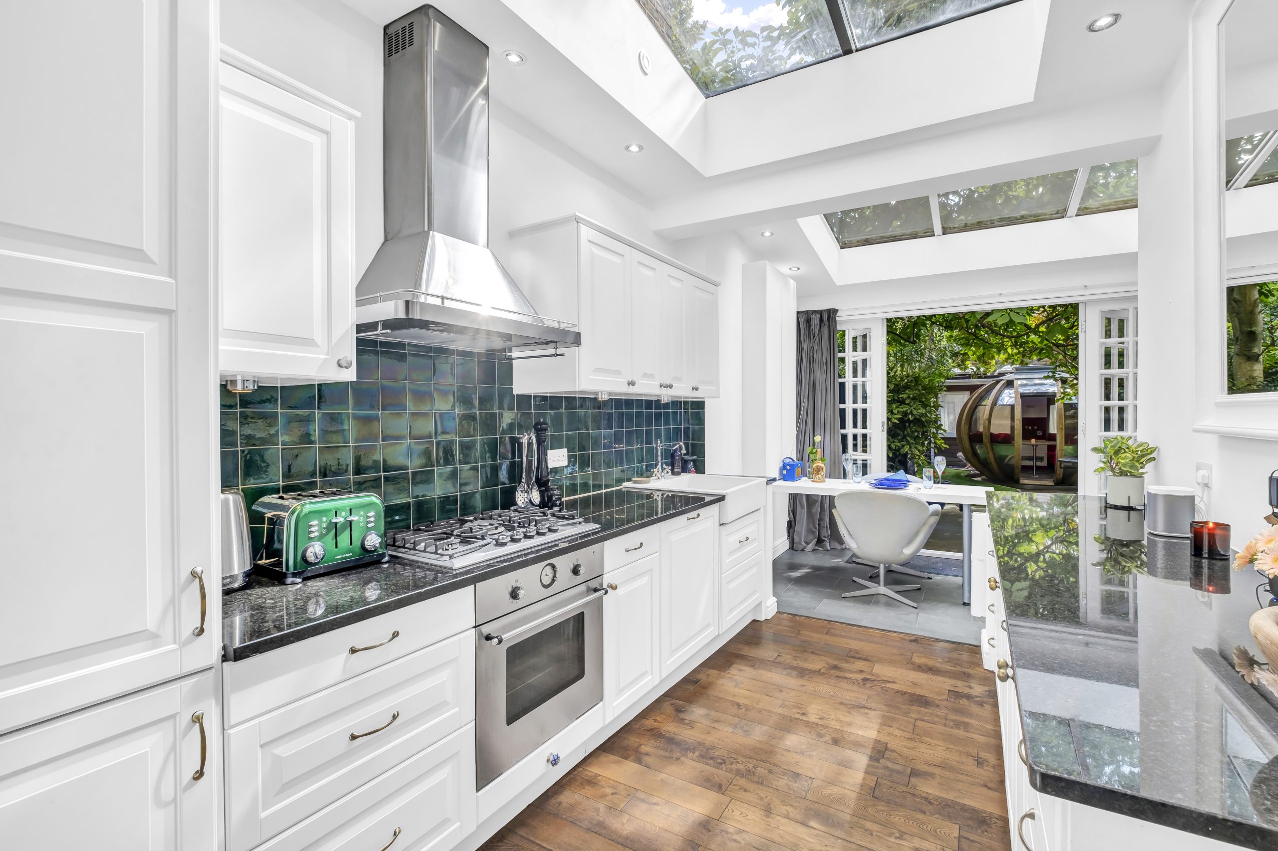 holiday let photography Sutherland Avenue