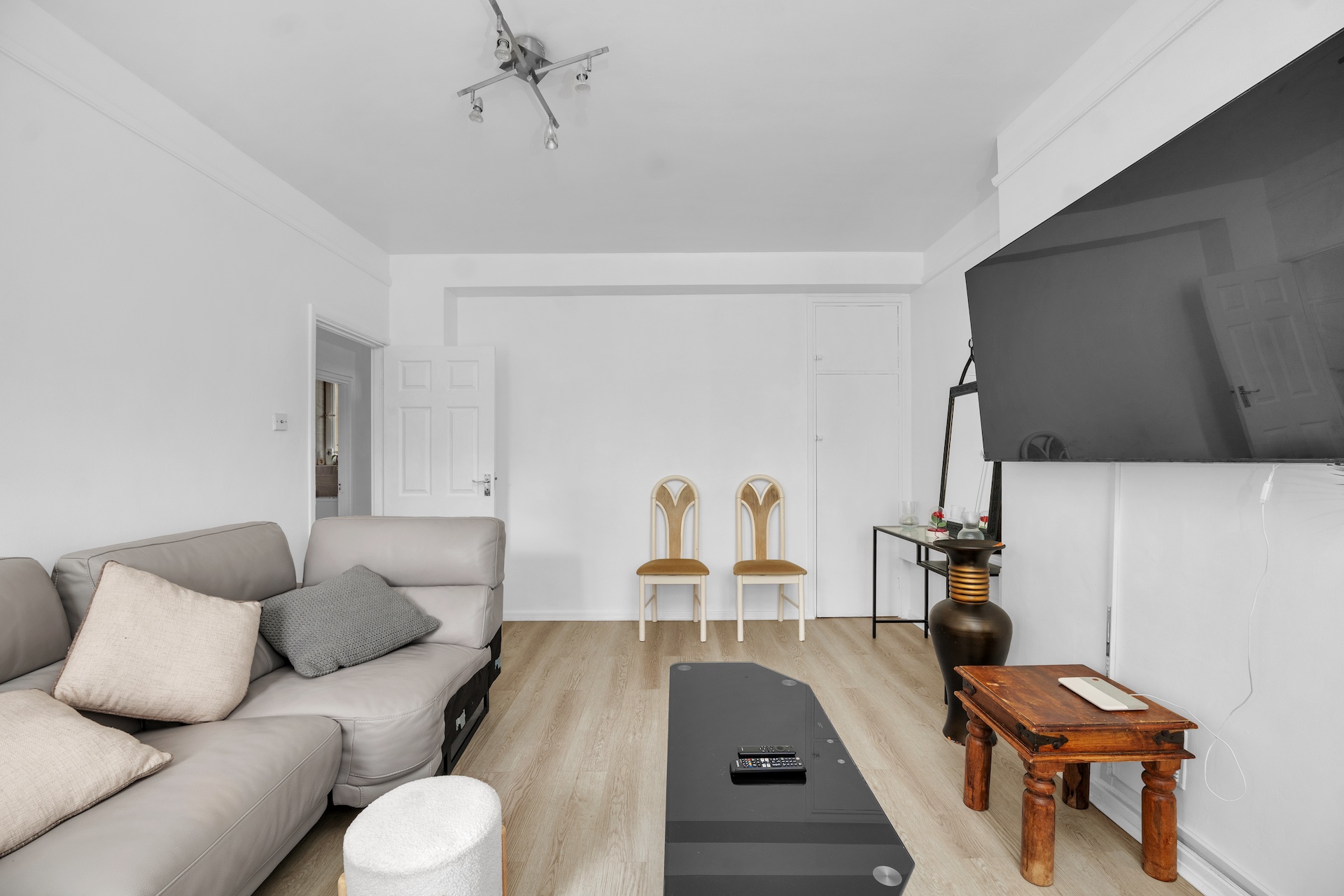 rental listing photography SW2