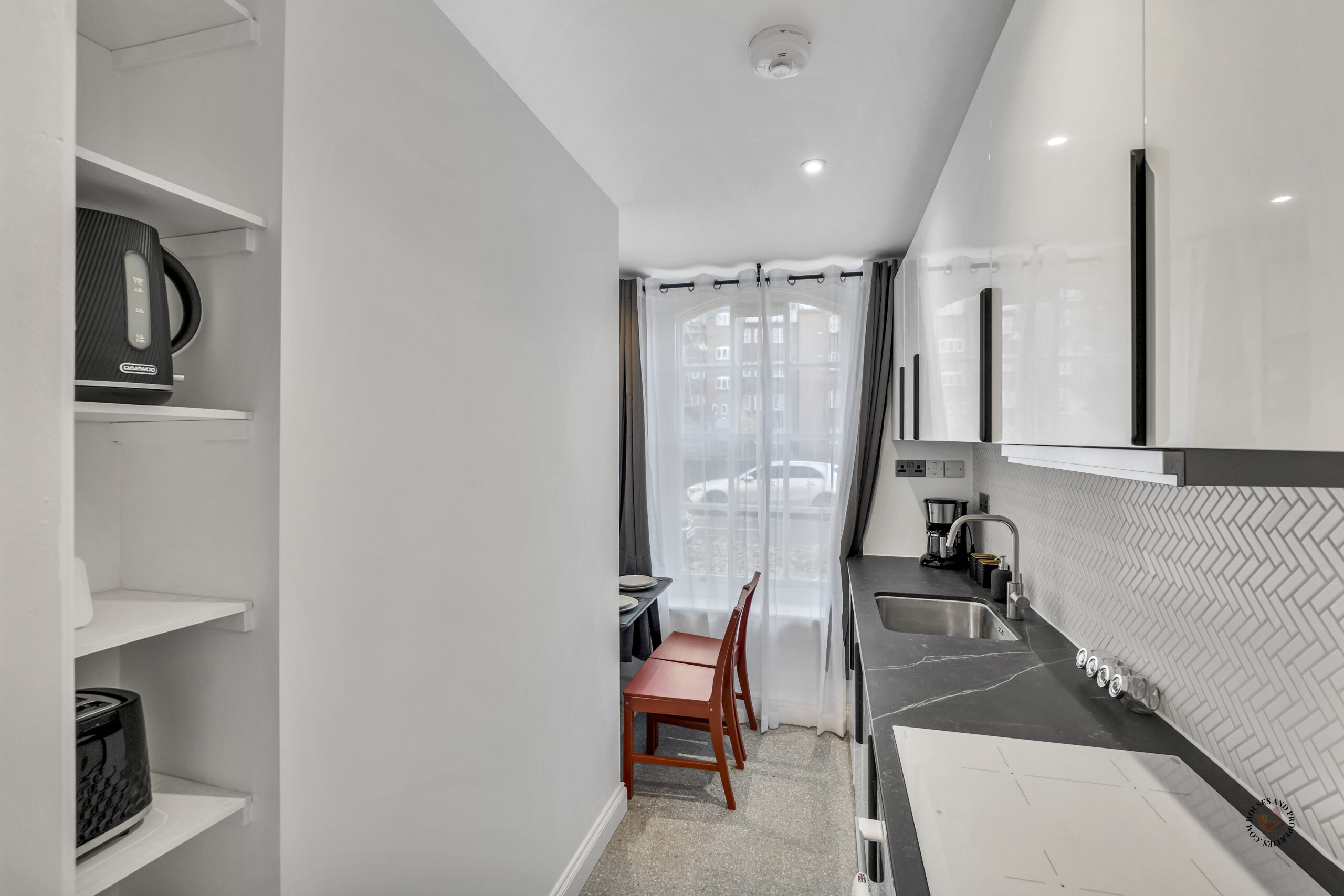 vacation rental photographer East London, short-stay let images, landlord photography services, property investment photography, estate agent photographer E2, flat photography for tenants, Airbnb listing photography Shoreditch, best property photographers Tower Hamlets, Houses and Properties photography fees, 1-bed flat photography London, Hackney Road property images,