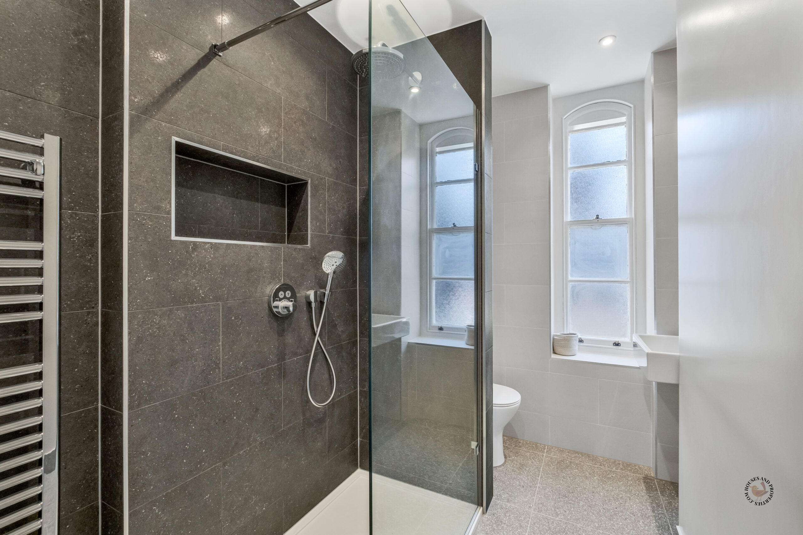 Camlet St property photography, Tower Hamlets Airbnb photographer, E2 real estate photography, East London house photography, Shoreditch shortlet photography, Bethnal Green rental photography, professional interior photography Camlet Street