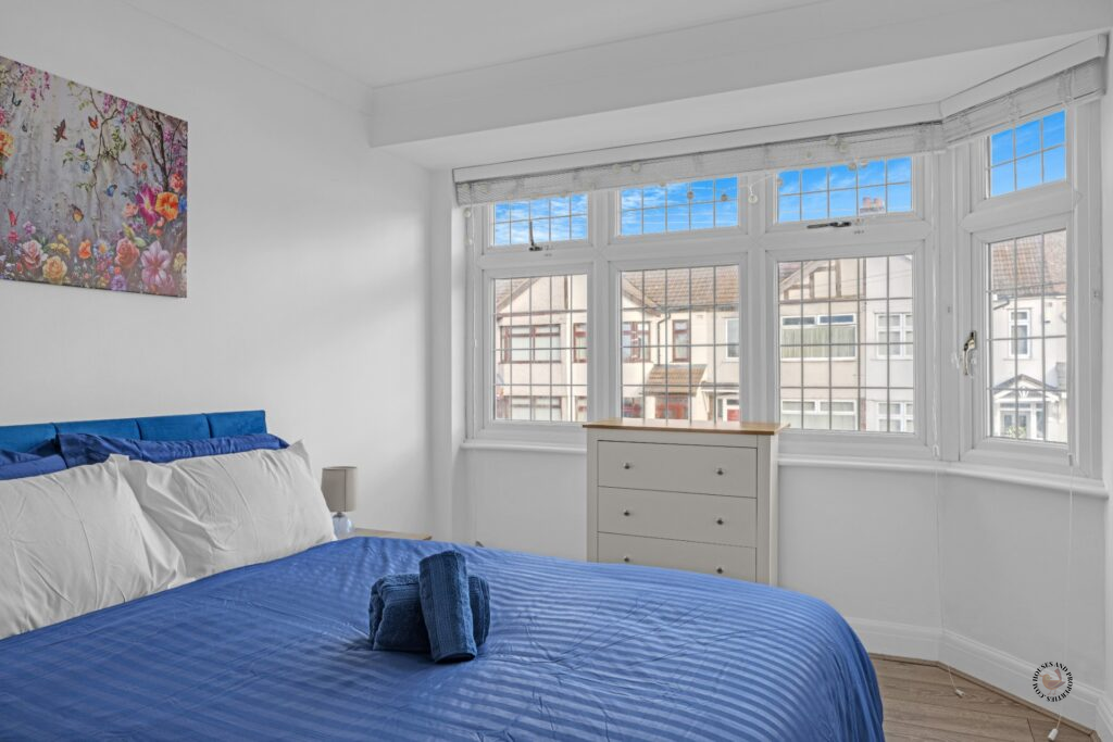 Houses and Properties Rainham property photography, Rainham RM13 property photographer, 3 bed Airbnb photography Rainham, Airbnb photographer RM13 London, serviced accommodation photography Rainham, rent to rent property photography London East, R2SA photography Rainham, shortlets photography RM13, vacation rental photography Rainham London, aparthotel photography East London, rental property photography Rainham, landlord property photography RM13, property investment photography London, tenant focused property photography, interior property photography Rainham, house photography RM13, apartment photography Rainham London, real estate photography Rainham, property marketing photography RM13, Airbnb listing photography Rainham, short stay accommodation photography London, holiday let photography RM13, professional property photographer Rainham, drone photography for property Rainham, property videography RM13,