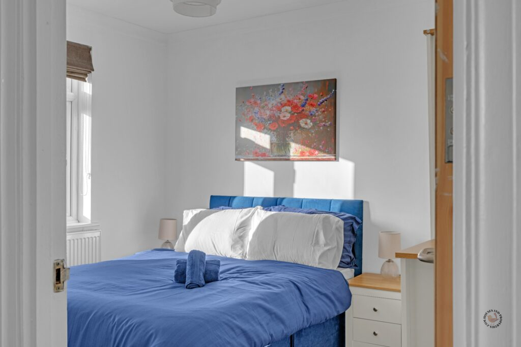 3D virtual tour property Rainham, East London property photography services, residential property photography Rainham, buy to let photography London, furnished rental photography RM13, housing photography Rainham, property advertising photography London, Airbnb management photography Rainham, serviced apartment photography RM13, rental listing photography Rainham London, property portfolio photography landlords, house interiors photography Rainham, flat photography RM13 London, property sales photography Rainham, real estate marketing photography East London,