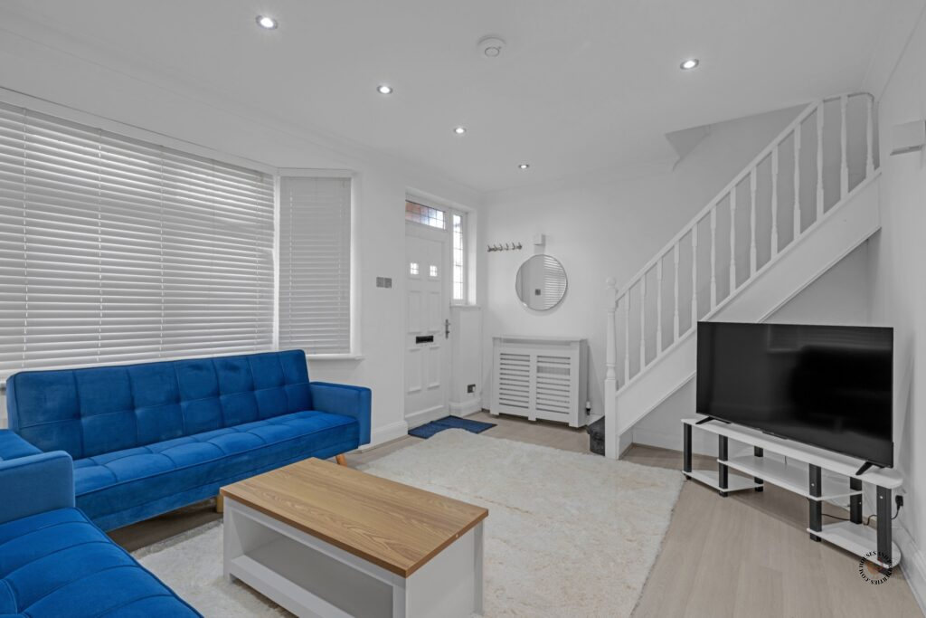 3D virtual tour property Rainham, East London property photography services, residential property photography Rainham, buy to let photography London, furnished rental photography RM13, housing photography Rainham, property advertising photography London, Airbnb management photography Rainham, serviced apartment photography RM13, rental listing photography Rainham London, property portfolio photography landlords, house interiors photography Rainham, flat photography RM13 London, property sales photography Rainham, real estate marketing photography East London,