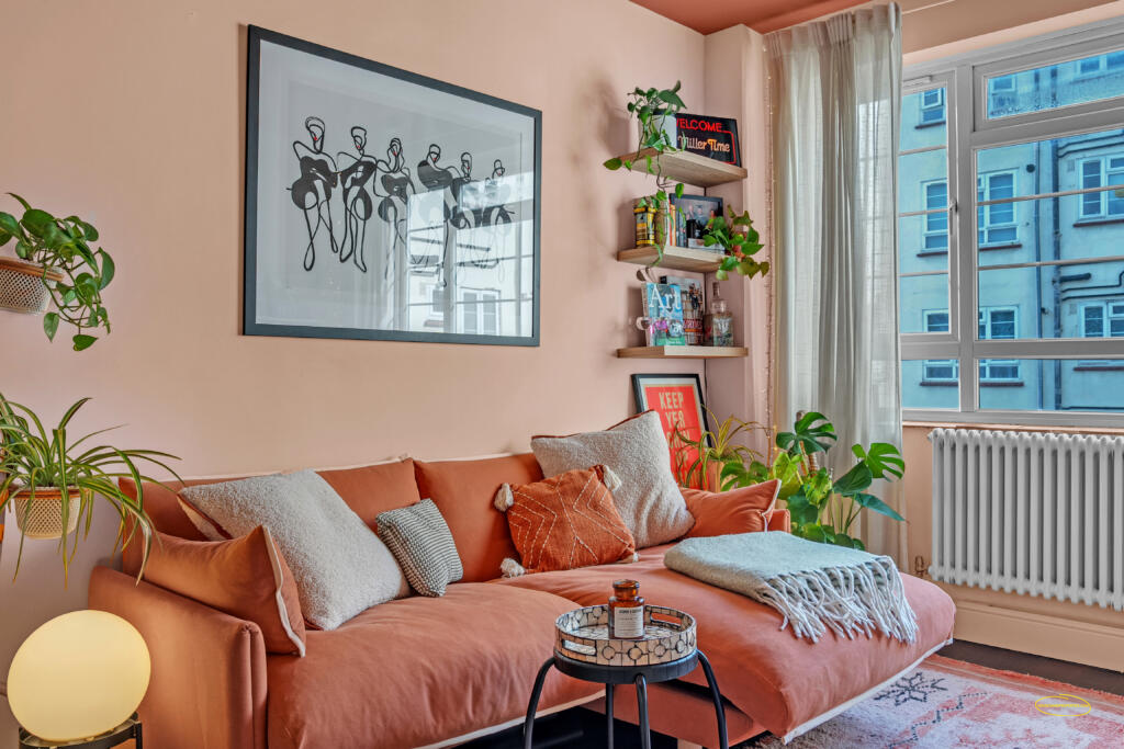 Hackney property photography, Upper Clapton Road photography, E5 apartment photography, one bed flat photography Hackney, London rental photography, Airbnb photography Hackney, serviced accommodation photography London, aparthotel photography East London, rent to rent photography E5, R2SA property photography, landlord photography services London, tenant ready property photos, house photography Hackney, flat photography East London, interior property photography London, real estate photography Hackney, letting agent photography services, property investment marketing photography, buy to let photography London, shortlet photography Hackney, vacation rental photography London, estate agent photography E5,