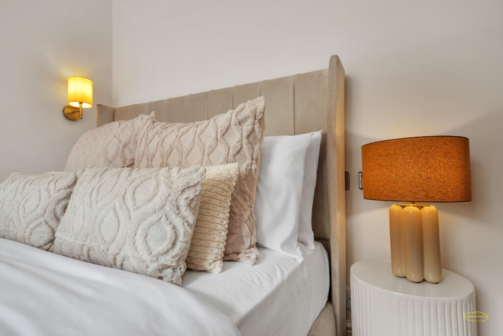 large Airbnb photography London, Airbnb photographer London, Airbnb photographer Kensington, Airbnb photographer Knightsbridge, SW7 Airbnb photography, Kensington Airbnb photographer, Knightsbridge Airbnb photographer, luxury Airbnb photography London, high end interior photographer London, luxury interior photographer London, serviced accommodation photographer London, short let property photographer London, holiday let photographer London, 5 bedroom Airbnb photography, large house photography London, basement interior photography London, cinema room photographer London, luxury property photographer Kensington, luxury property photographer Knightsbridge, premium Airbnb listing photography London