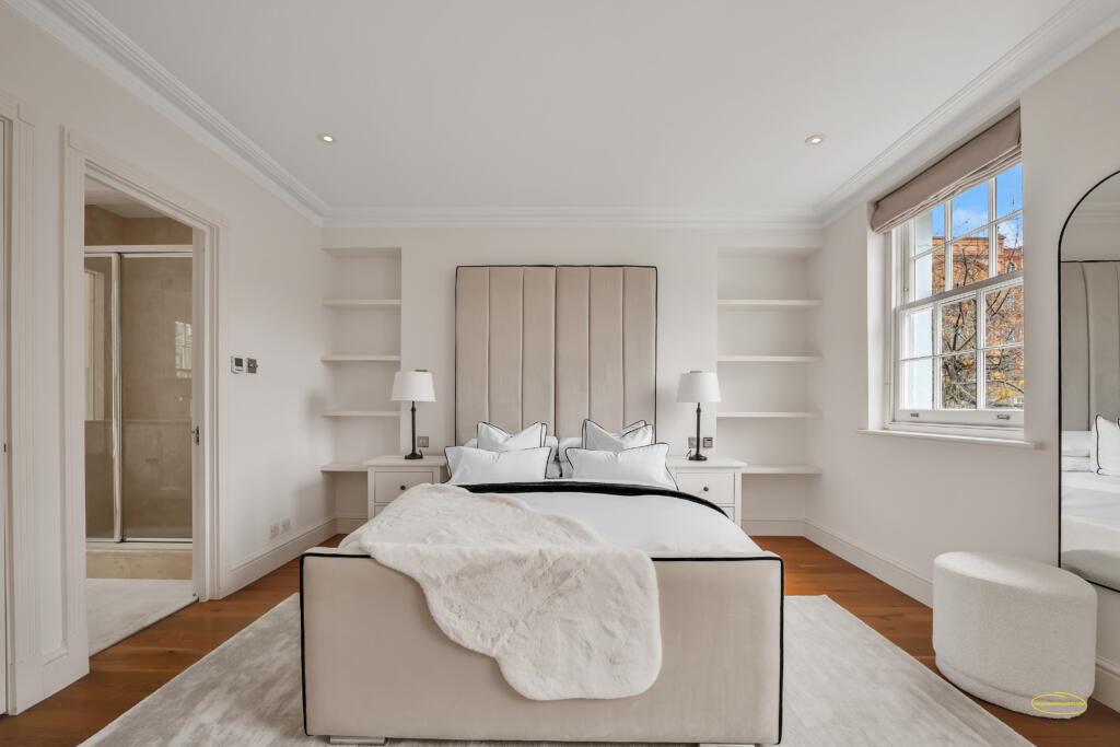 large Airbnb photography London, Airbnb photographer London, Airbnb photographer Kensington, Airbnb photographer Knightsbridge, SW7 Airbnb photography, Kensington Airbnb photographer, Knightsbridge Airbnb photographer, luxury Airbnb photography London, high end interior photographer London, luxury interior photographer London, serviced accommodation photographer London, short let property photographer London, holiday let photographer London, 5 bedroom Airbnb photography, large house photography London, basement interior photography London, cinema room photographer London, luxury property photographer Kensington, luxury property photographer Knightsbridge, premium Airbnb listing photography London