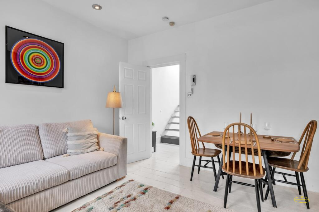 3 Bedroom Airbnb House Photography In North London, N1, Islington