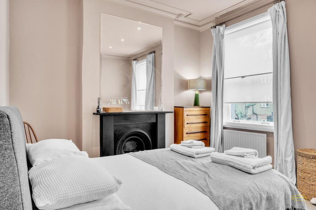 3 Bedroom Airbnb House Photography In North London, N1, Islington