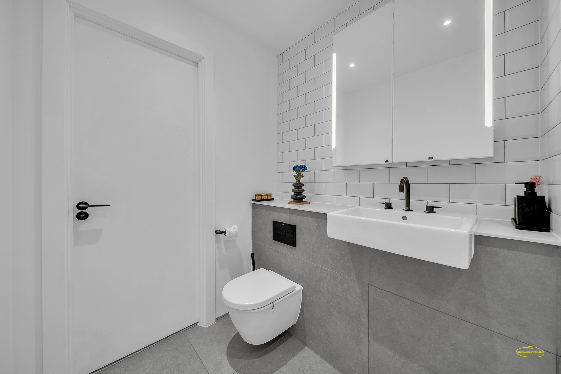 1 Bedroom Apartment Photography In TW8, Brentford