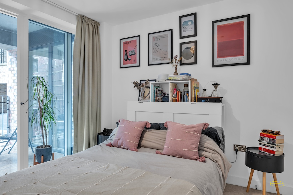1 Bed Airbnb Flat Photography In E3 Bow, Tower Hamlets