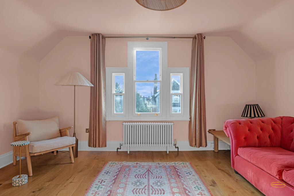 1-Bed Airbnb Photography In Richmond, TW10