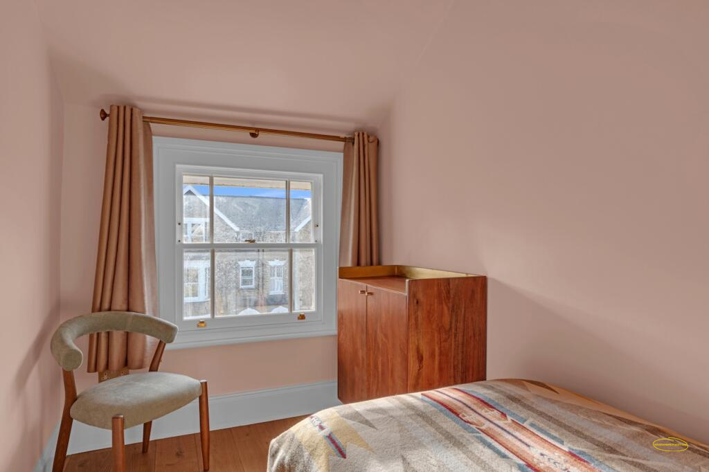 1-Bed Airbnb Photography In Richmond, TW10