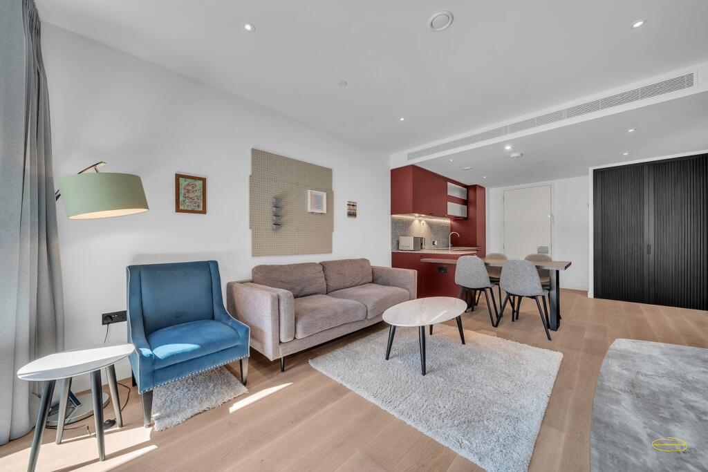 Photographing London Airbnb Home In SW11, Wandsworth