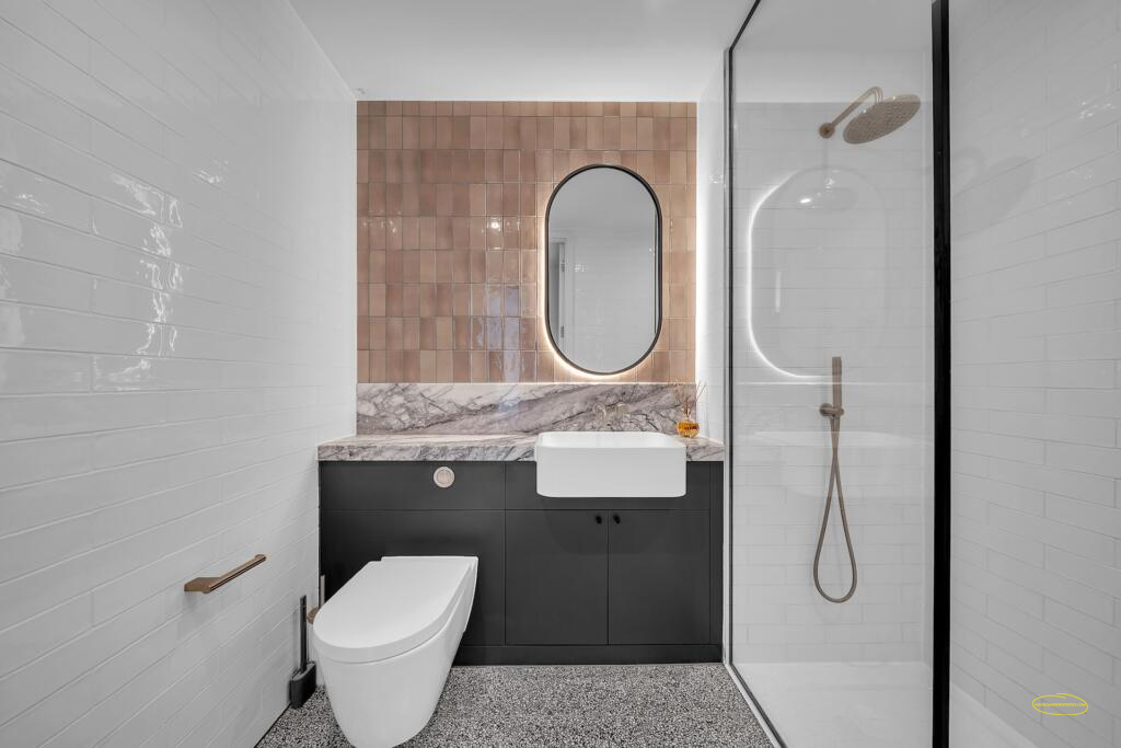 Photographing London Airbnb Home In SW11, Wandsworth