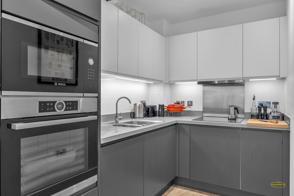 1 Bed Airbnb Flat Photography In E3 Bow, Tower Hamlets