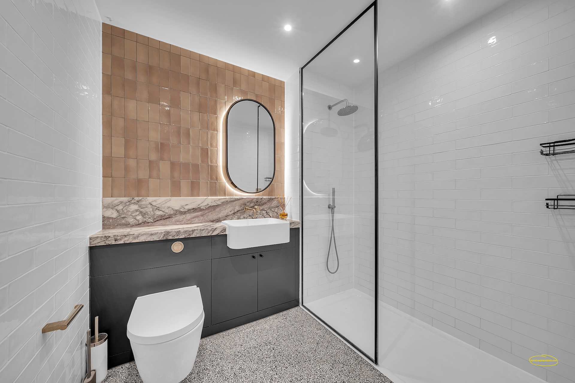 Photographing London Airbnb Home In SW11, Wandsworth