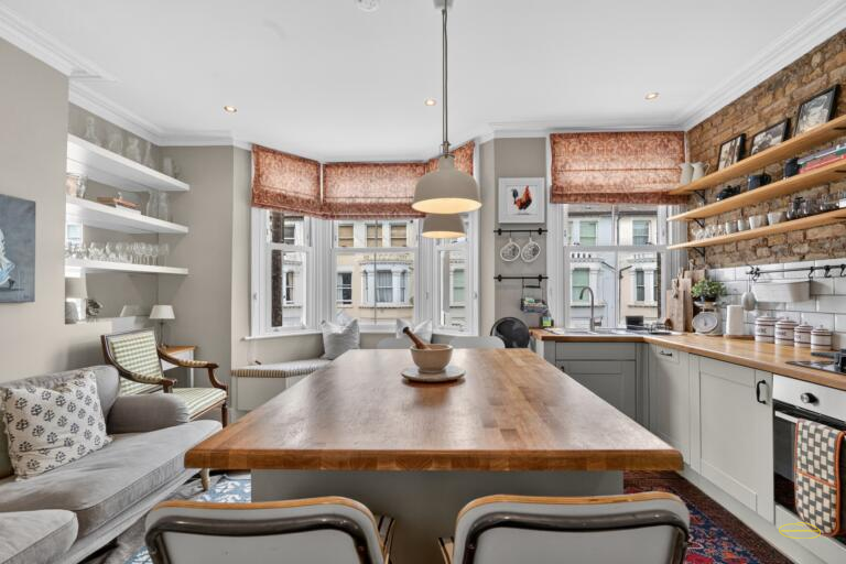 2-Bed Airbnb Photography In Earls Court & Fulham SW6