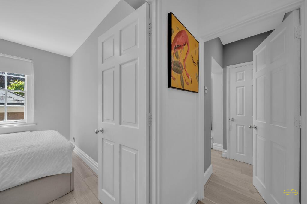 King's Road 2-Bed Airbnb Photography, SW3