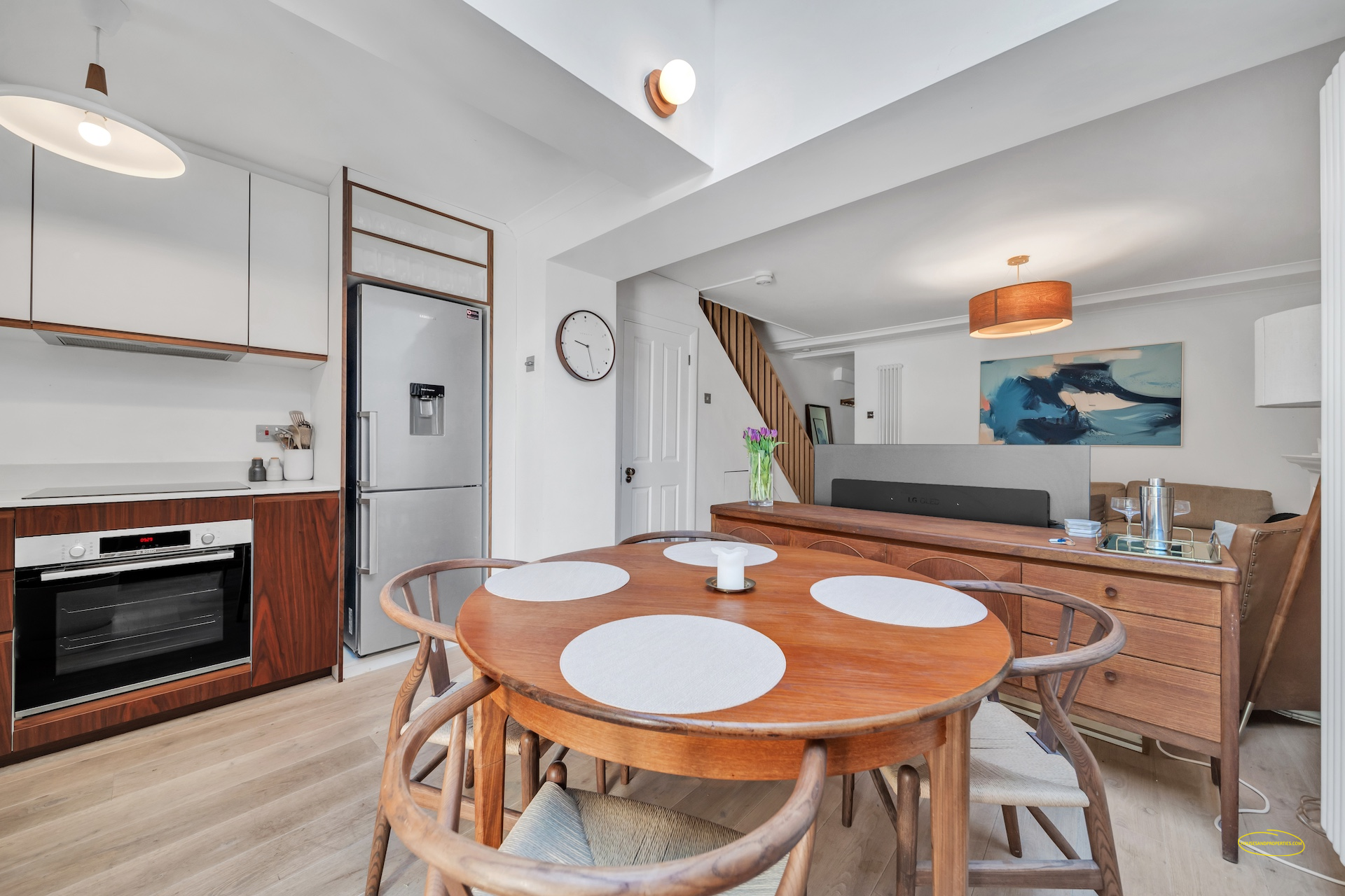 1-Bed Airbnb Photography In Turnpike Lane, N16