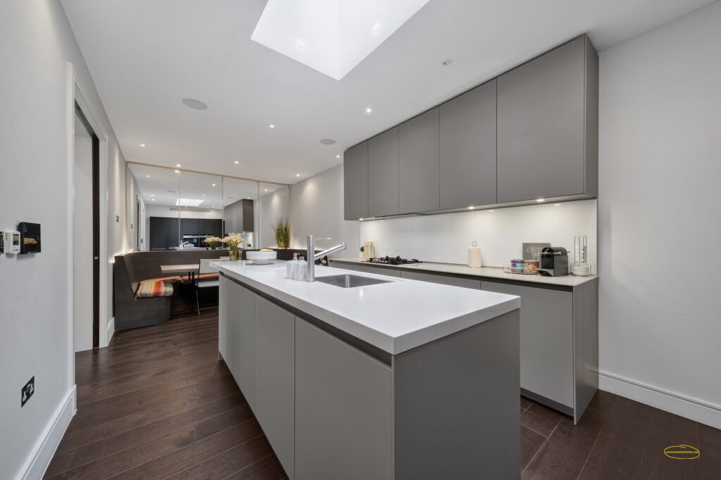 4-Bed Airbnb Photography In Princes Gate Mews, London SW7