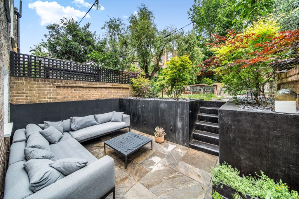 2-Bed Airbnb Photography In Hackney, Poole Road, E9