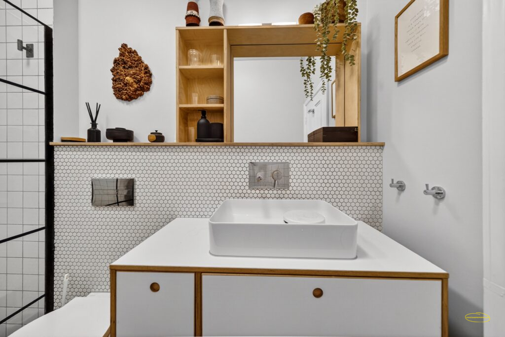 2-Bed Airbnb Photography In Hackney, Poole Road, E9