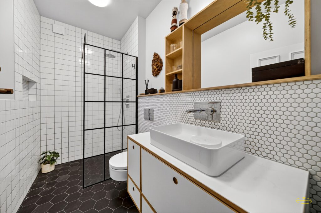 2-Bed Airbnb Photography In Hackney, Poole Road, E9