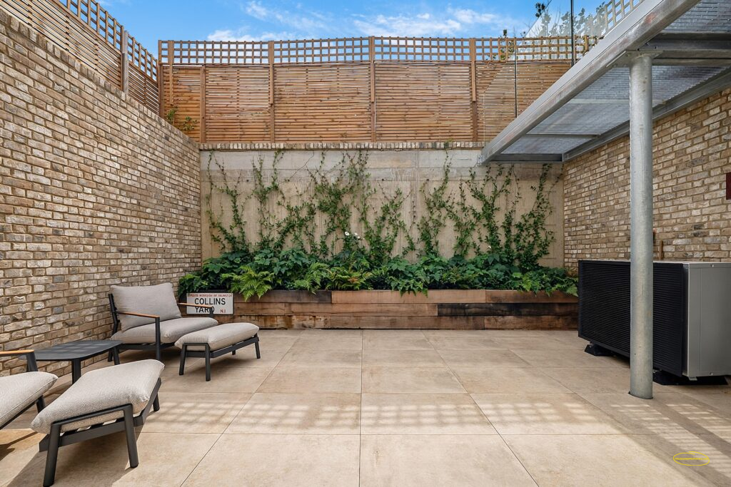 1-Bed Airbnb House Photography In Enfield, N21