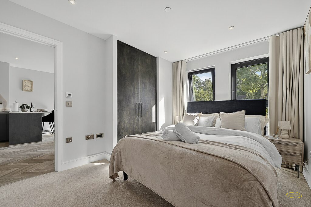 1-Bed Flat Photography In Barnet, EN4 0FT
